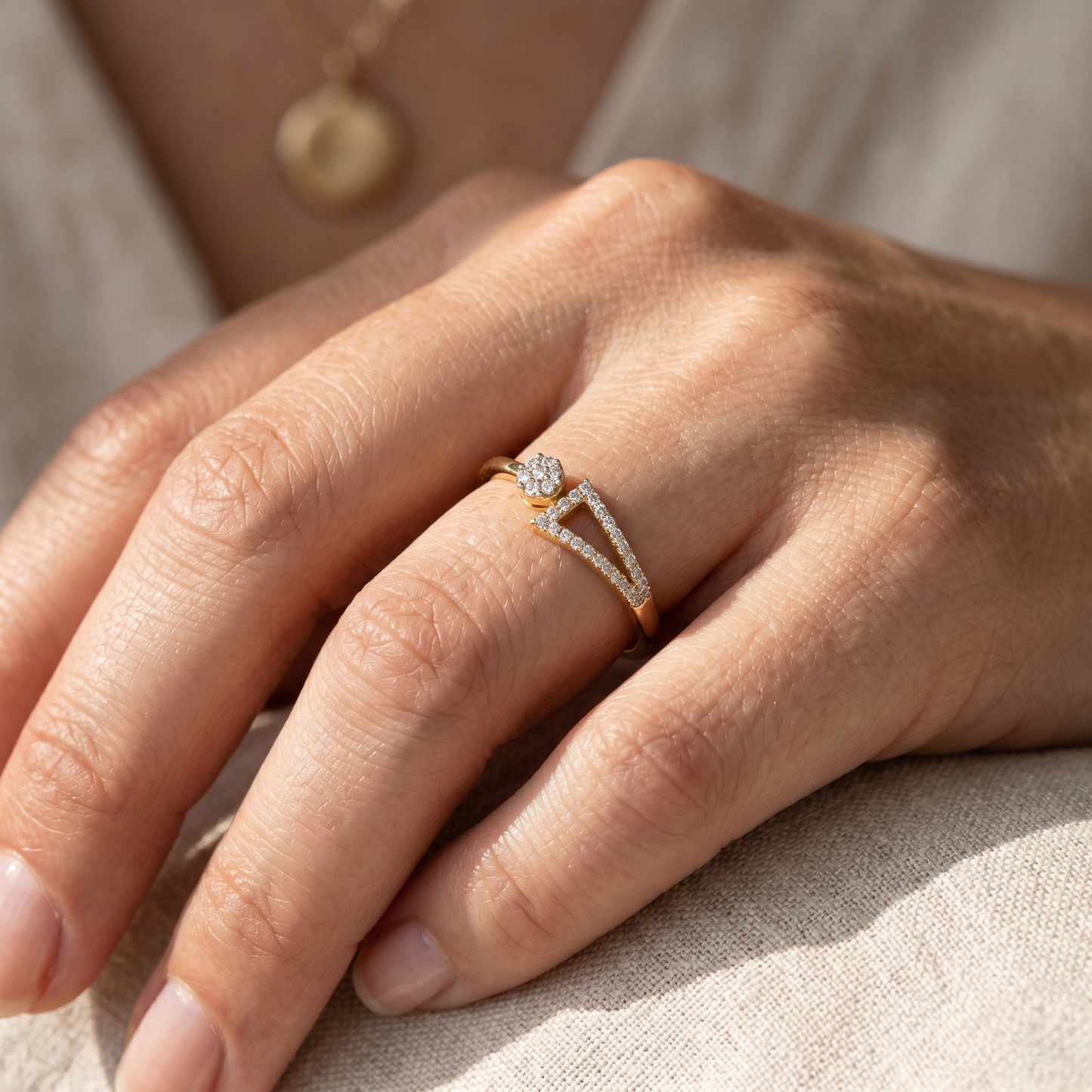 Geometric Bypass Diamond Cluster Ring
