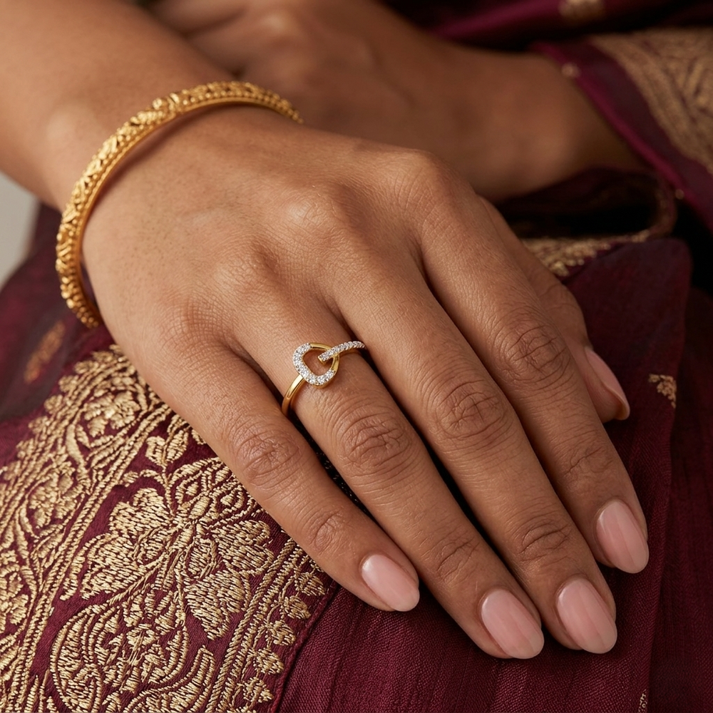 Heart Curve Diamond Ring