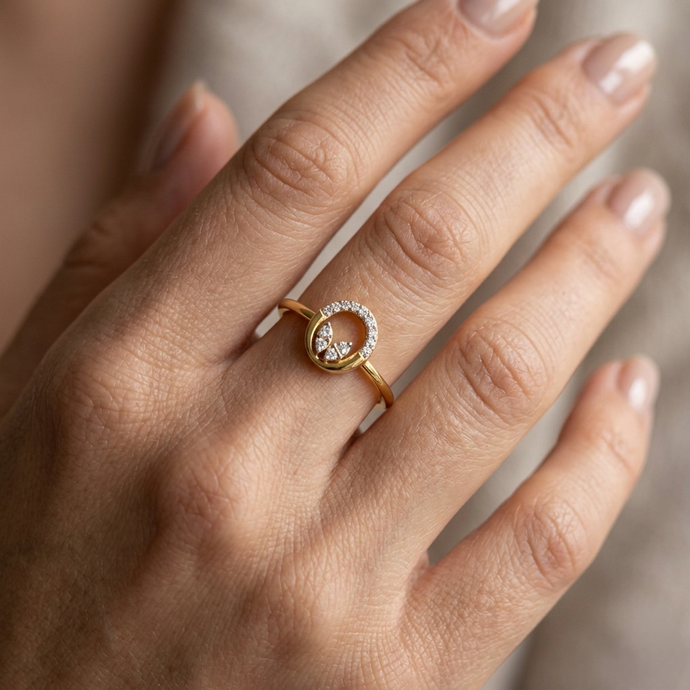 Oval Foliage Halo Diamond Ring