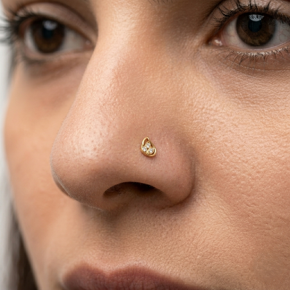 Hitaishi Diamond Nose Pin
