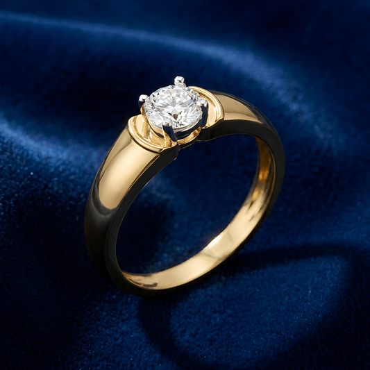 Royal Crest Solitaire Ring