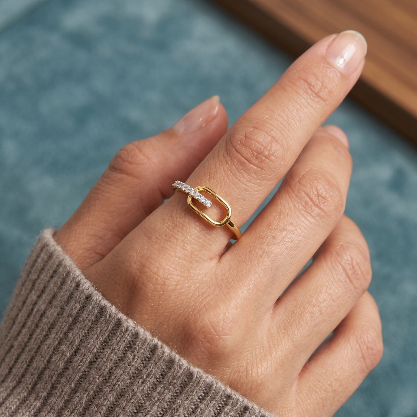 Interlocking Paperclip Diamond Ring
