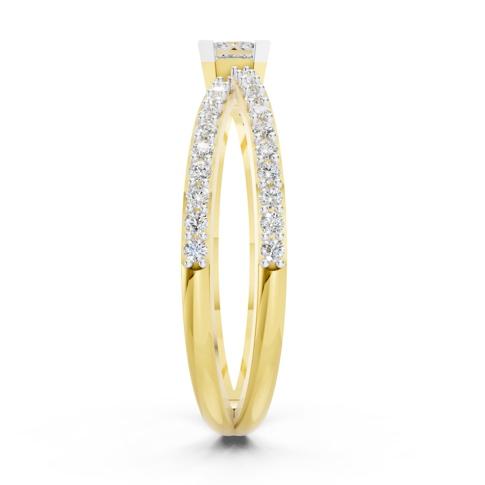 Royal Split Princess Diamond Ring