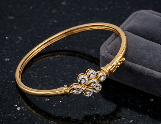 Blossom Tale Diamond Noa Bangle